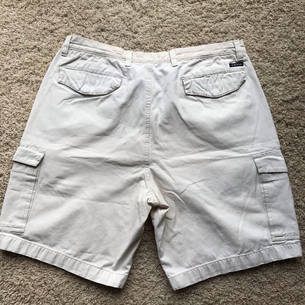 Chaps Men’s Cargo shorts size 38 - Picture 2 of 3